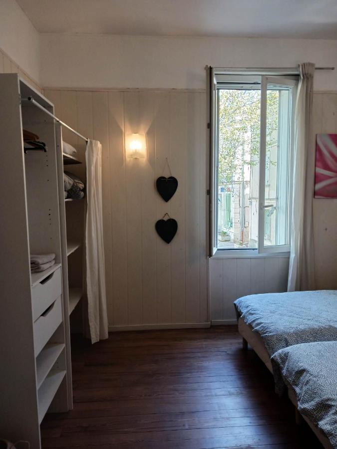 Appartement Le Cours Barbentane Exterior photo
